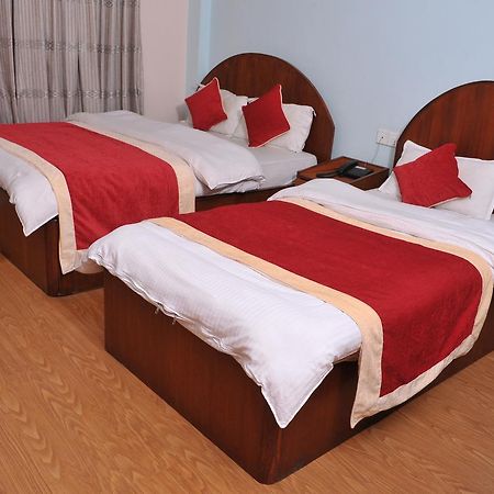 Hotel Brihaspati Kathmandu Buitenkant foto