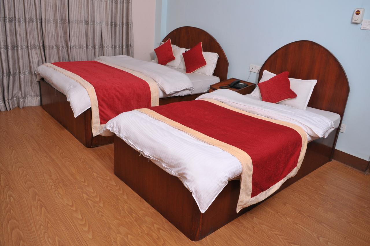 Hotel Brihaspati Kathmandu Buitenkant foto
